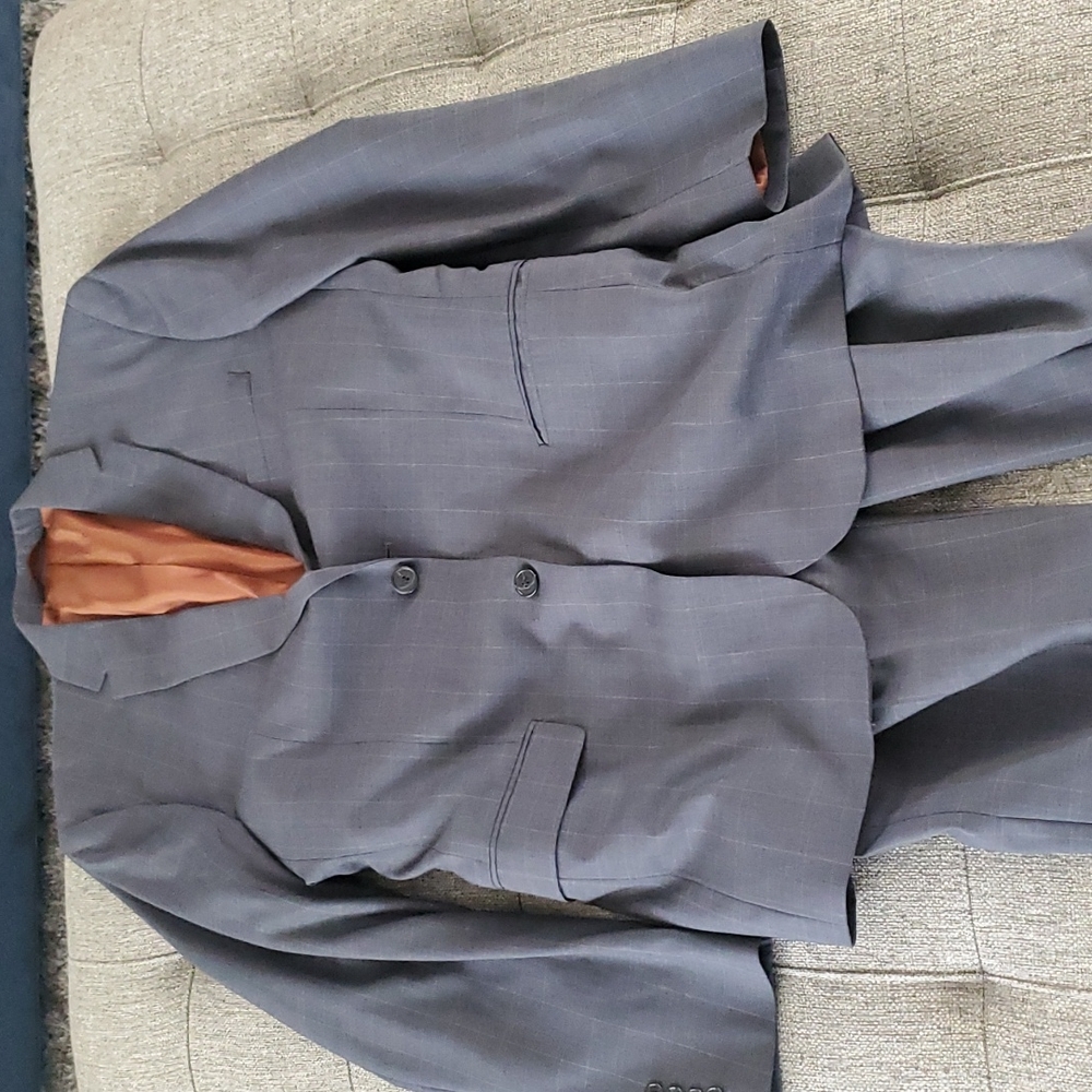 Joseph A Bank suit